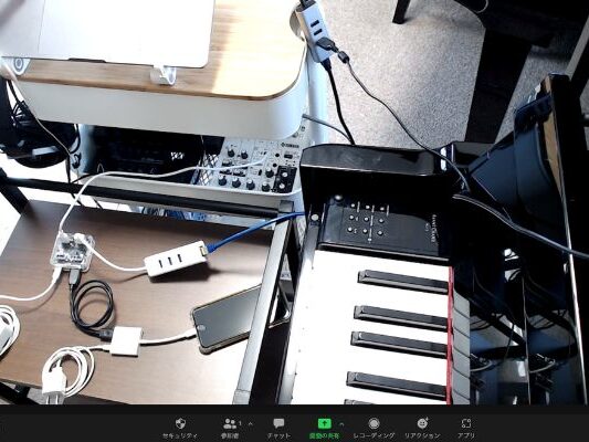 電子ピアノでSYNCROOMに入室する